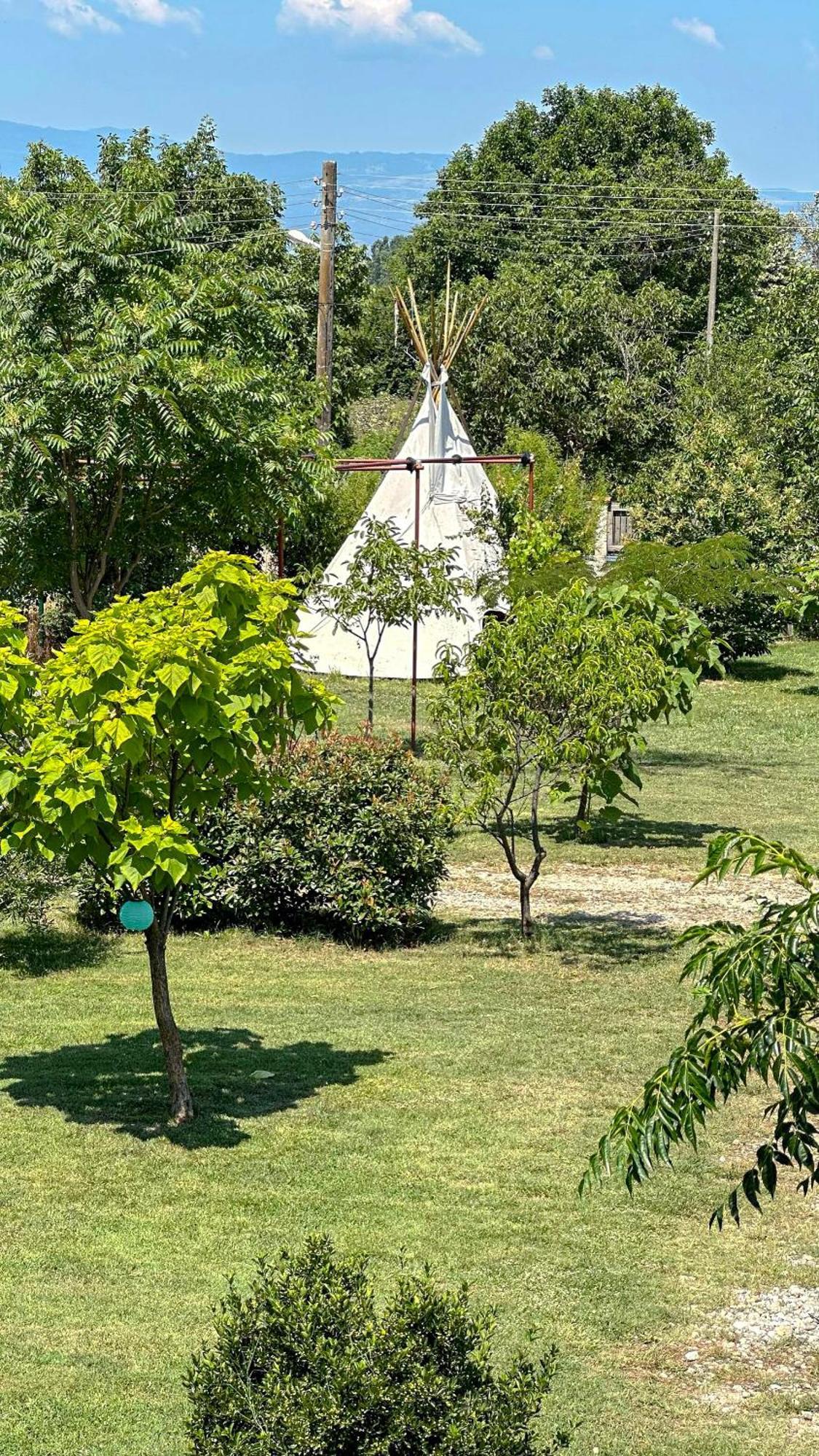 Camping Kromidovo Buitenkant foto